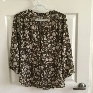 NYDJ's Pintuck Floral Blouse Sz  S